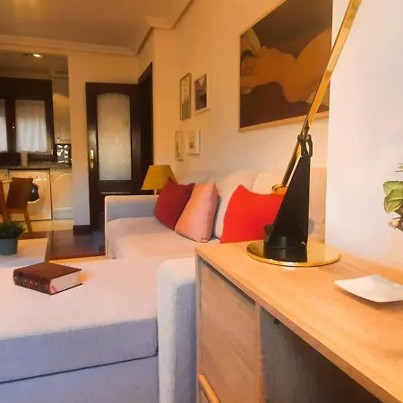 Zuvillaga 18, Confort Y Tranquilidad En Pleno Centro Oviedo