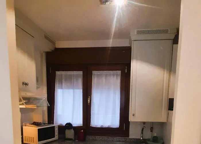 Zuvillaga 18, Confort Y Tranquilidad En Pleno Centro Apartament