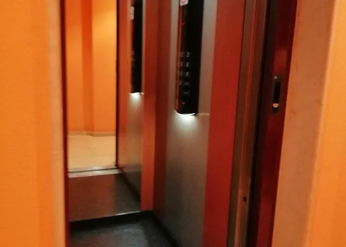 Apartament Zuvillaga 18, Confort Y Tranquilidad En Pleno Centro